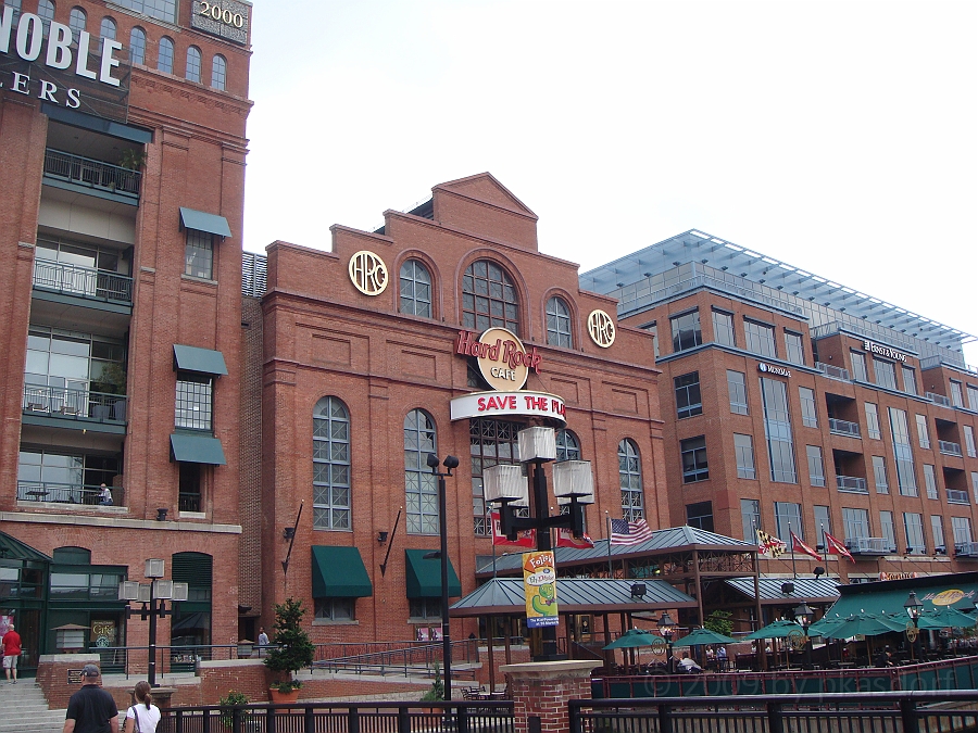 Baltimore [2009 July 02] 082.JPG - Scenes from Baltimore's Inner Harbor.